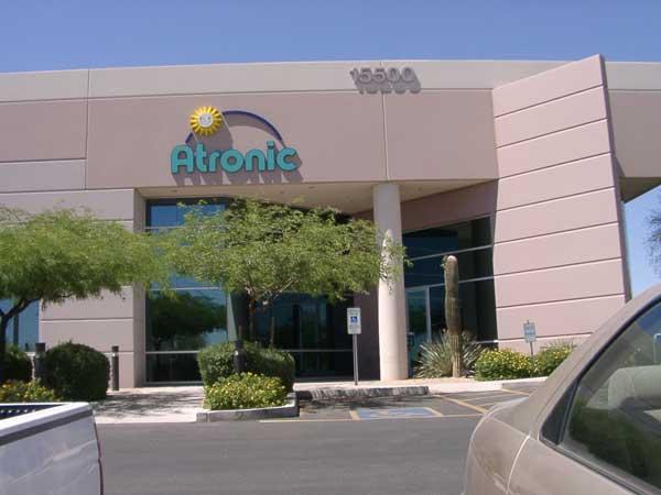 Ankunft und Briefing in der Casino Firma die mich engagiert hat.
Phoenix ist eine große, interresante Stadt - in der sehr viele Firmen einen Standpunkt haben.