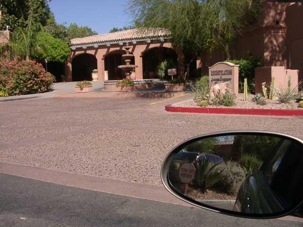 Phoenix de calatorie - mi-spaniola stil statiune, cu piscine si restaurante
Statiune de întins a fost foarte elegant si a avut mai multe restaurante mari si a fost o experienta extraordinara pentru mine.