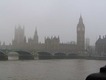 London Reise - morgens liegt der Nebel über der Stadt.