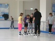 Ice free Eislaufen - ein großer Spaß für indoor Attraktionen für die ganze Familie